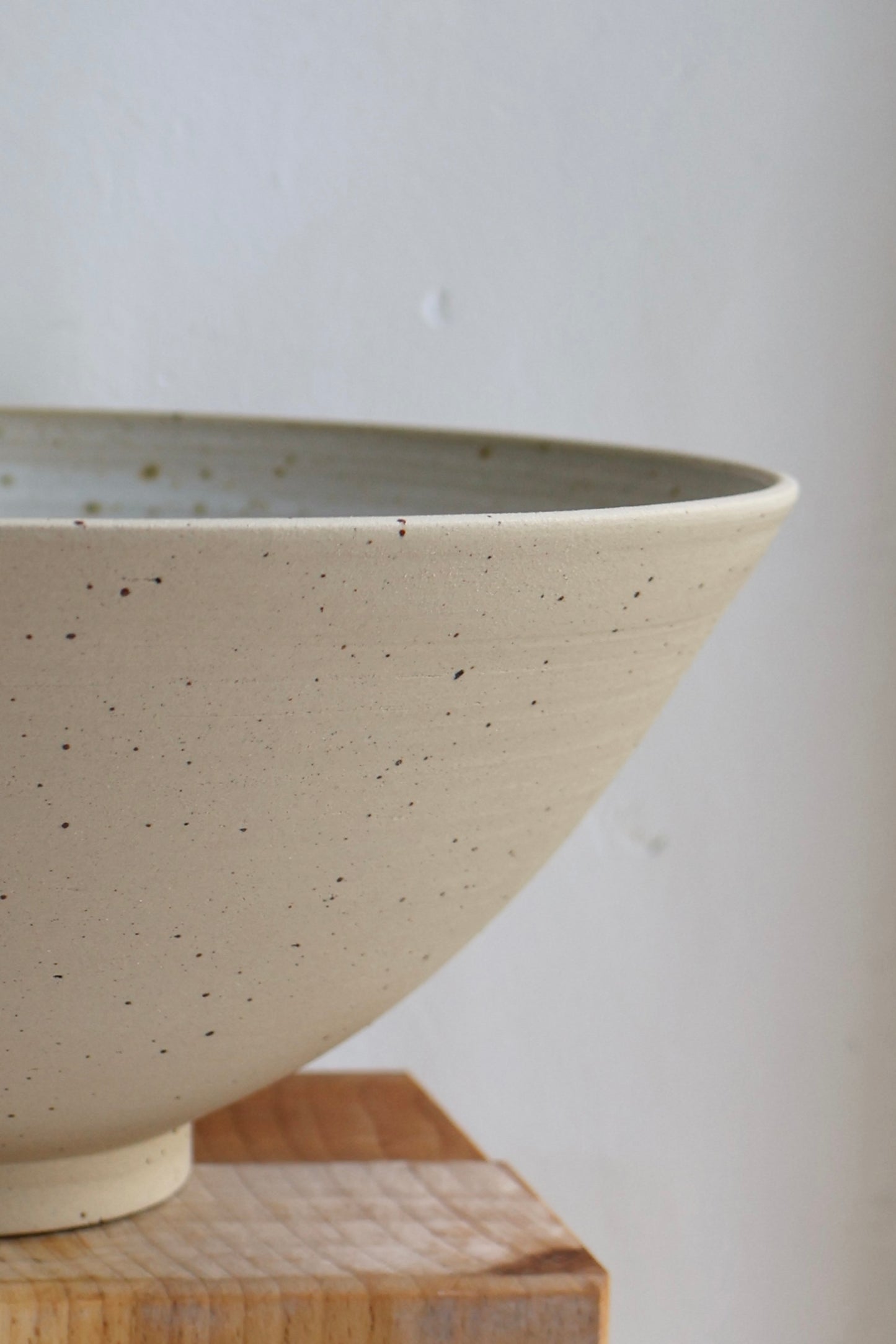 Big Bowl in Dove