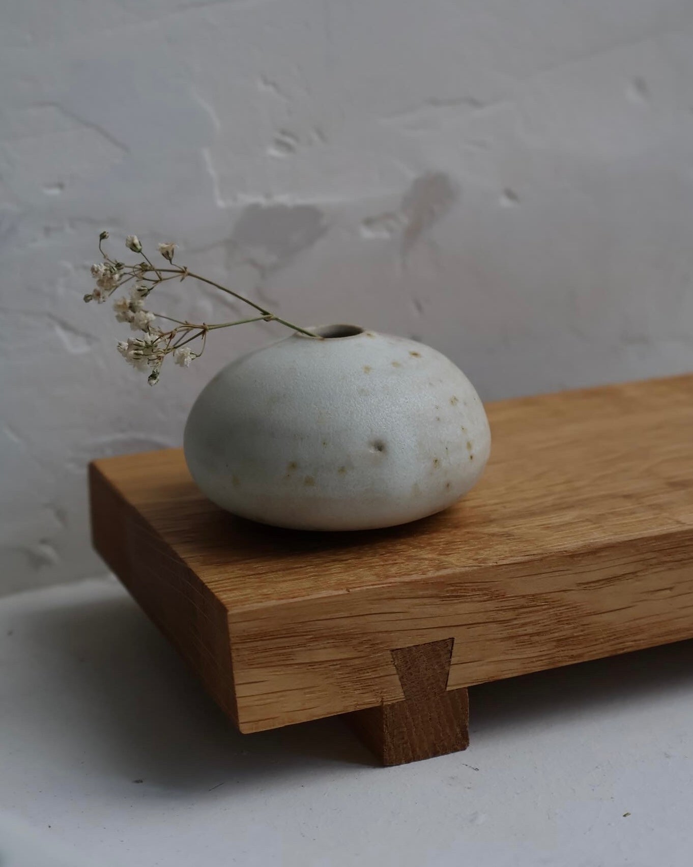 Small pebble vase in Dove