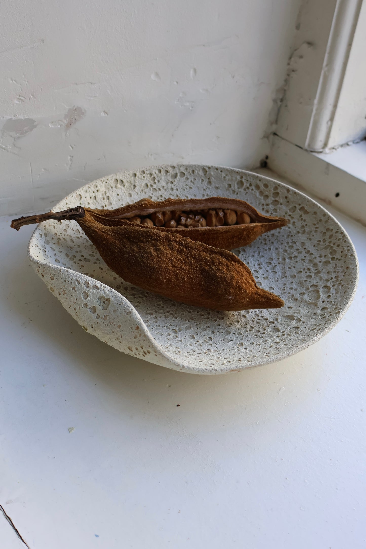Fruit Bowl in White Lava