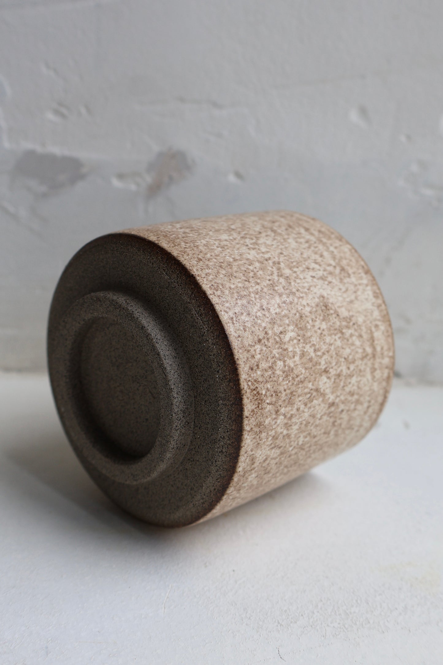Tumbler in Stone | Medium