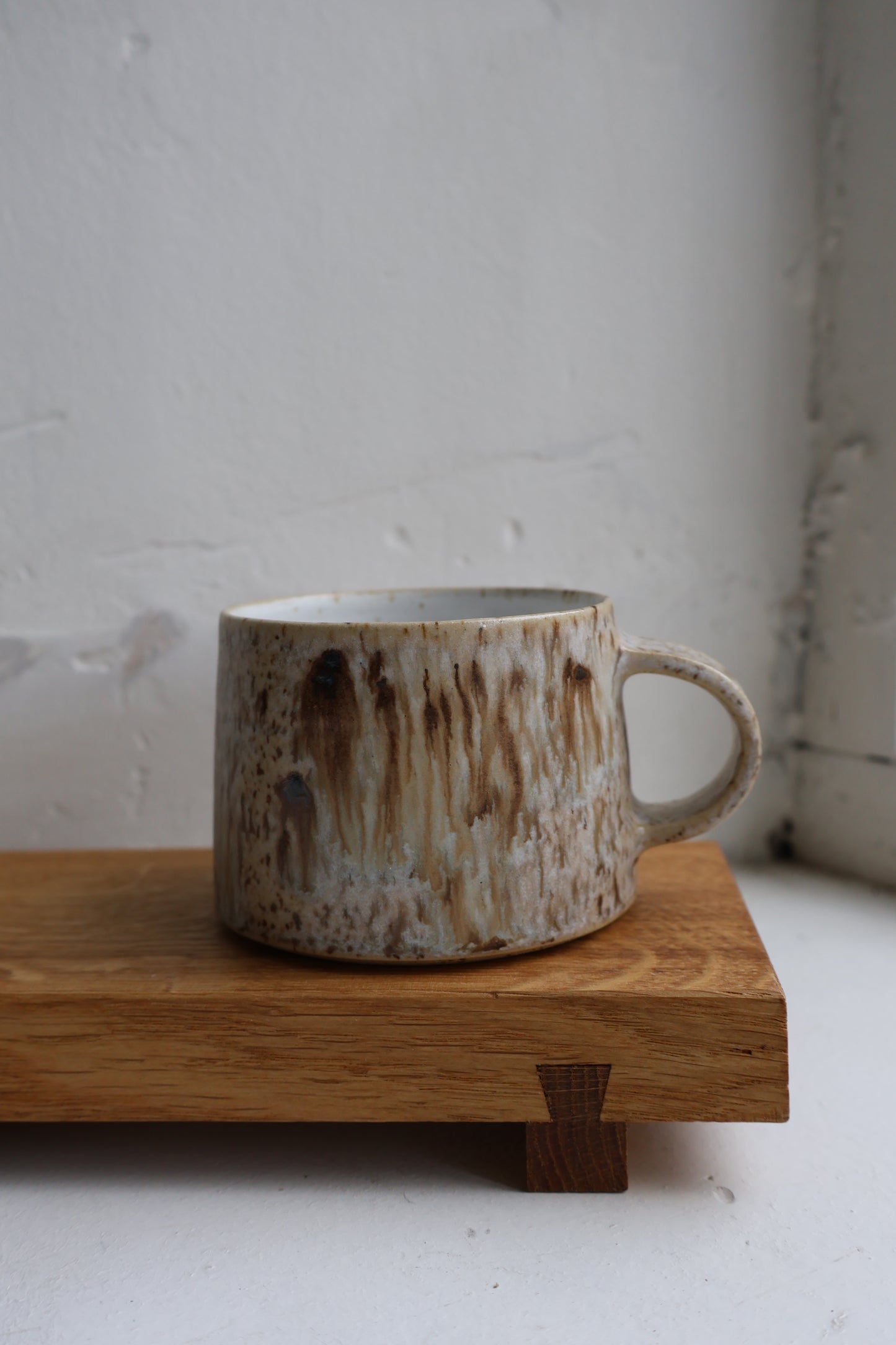 Medium tapered cup in Birch