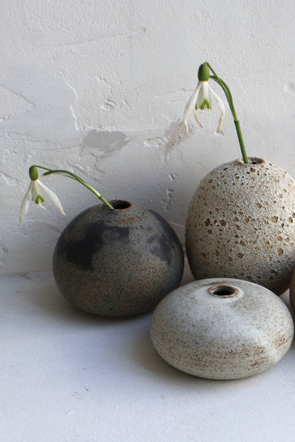 Bud Vase in Flow