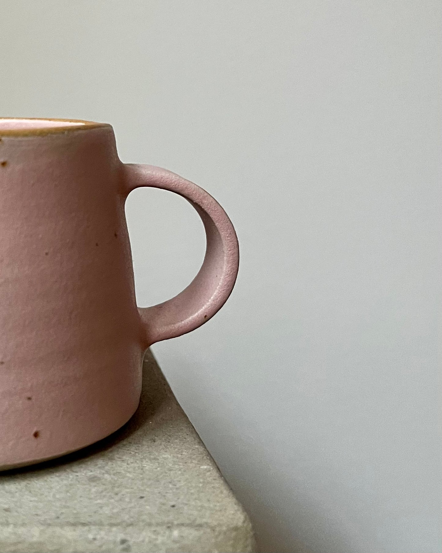 Tapered cup in Matte Pink