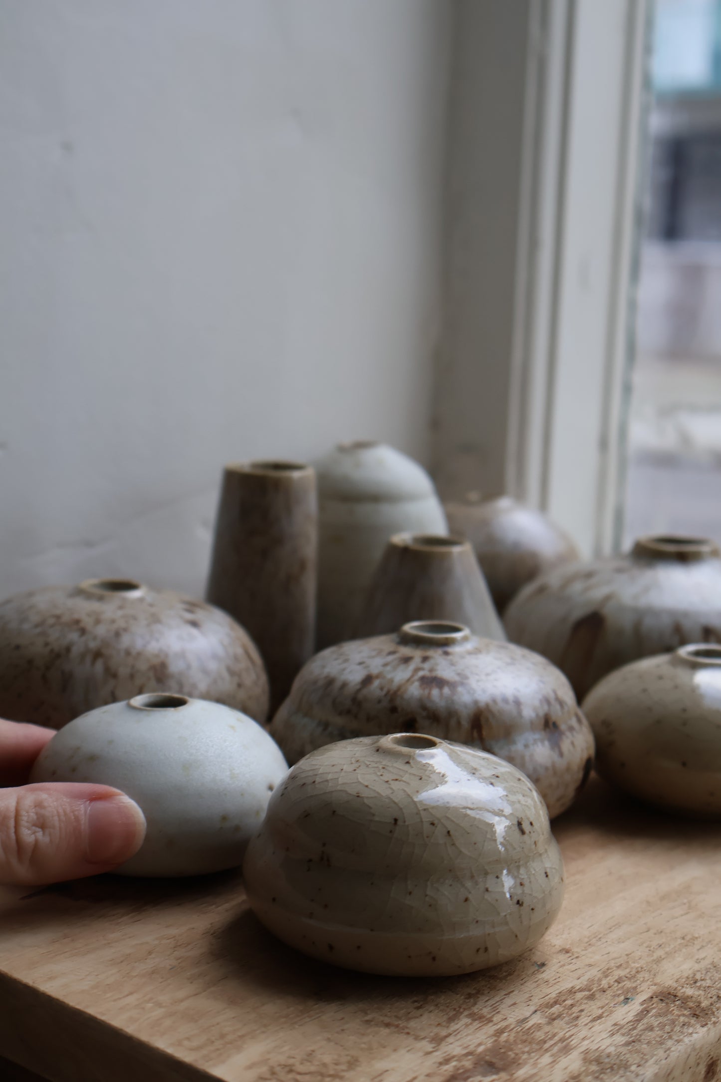 Small pebble vase in Dove