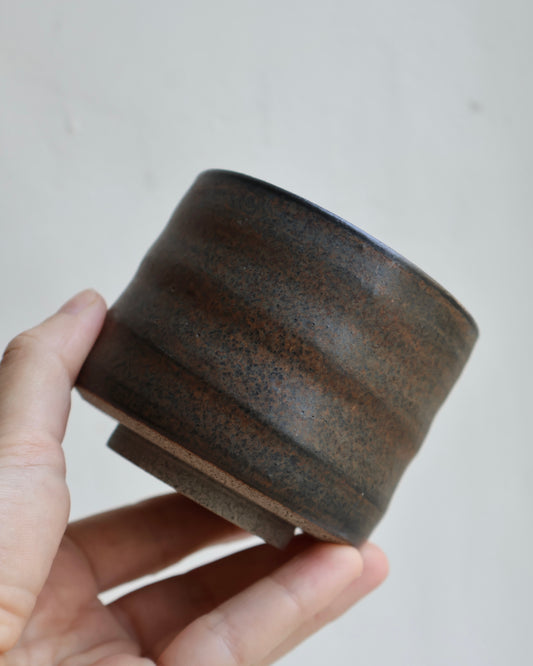 Organic Tumbler in Charred Brown | Medium